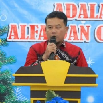 Gambar WhatsApp 2025-04-26 pukul 16.45.14_c2230ce2 Pj Bupati Hadiri Perayaan Natalan Gereja Pantekosta