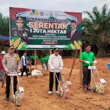 Gambar WhatsApp 2025-04-26 pukul 17.08.00_59e3ea46 Pj Bupati Sukamara Hadiri Launching Ketahanan Pangan Penanaman Jagung