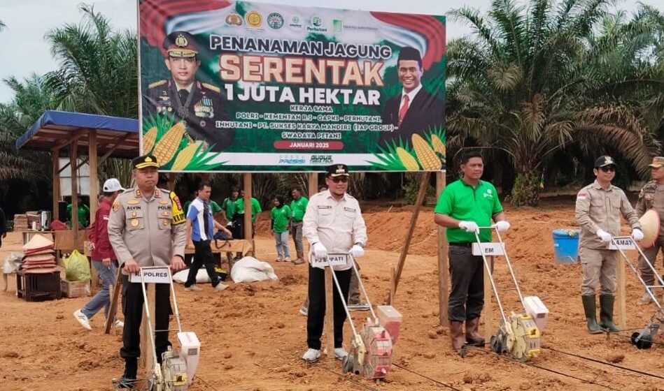 Pj Bupati Sukamara Hadiri Launching Ketahanan Pangan Penanaman Jagung