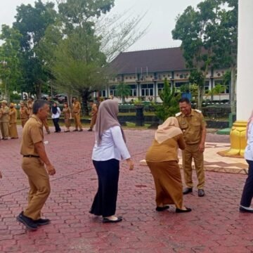 Gambar WhatsApp 2025-04-26 pukul 17.20.52_6165014e Wakil Bupati Sukamara Pimpin Apel Gabungan ASN Perdan