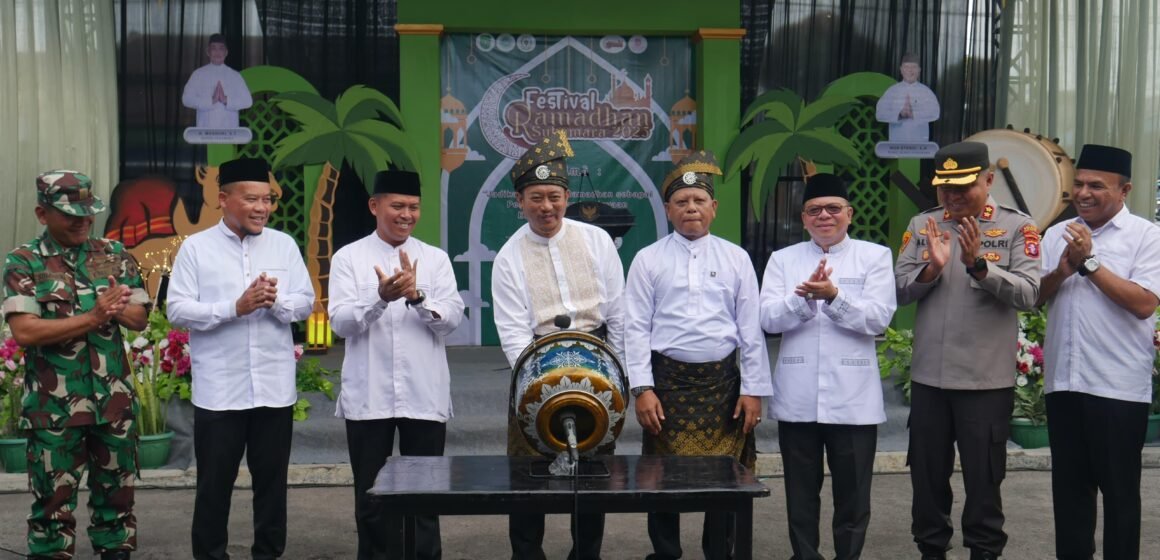 Gambar WhatsApp 2025-04-26 pukul 17.24.40_db5adc8e Bupati Sukamara Buka Festival Ramadhan 2025