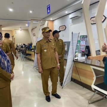 Gambar WhatsApp 2025-04-26 pukul 17.30.44_ca4b9d94 Bupati Sukamara Sidak ke Mall Pelayanan Publik