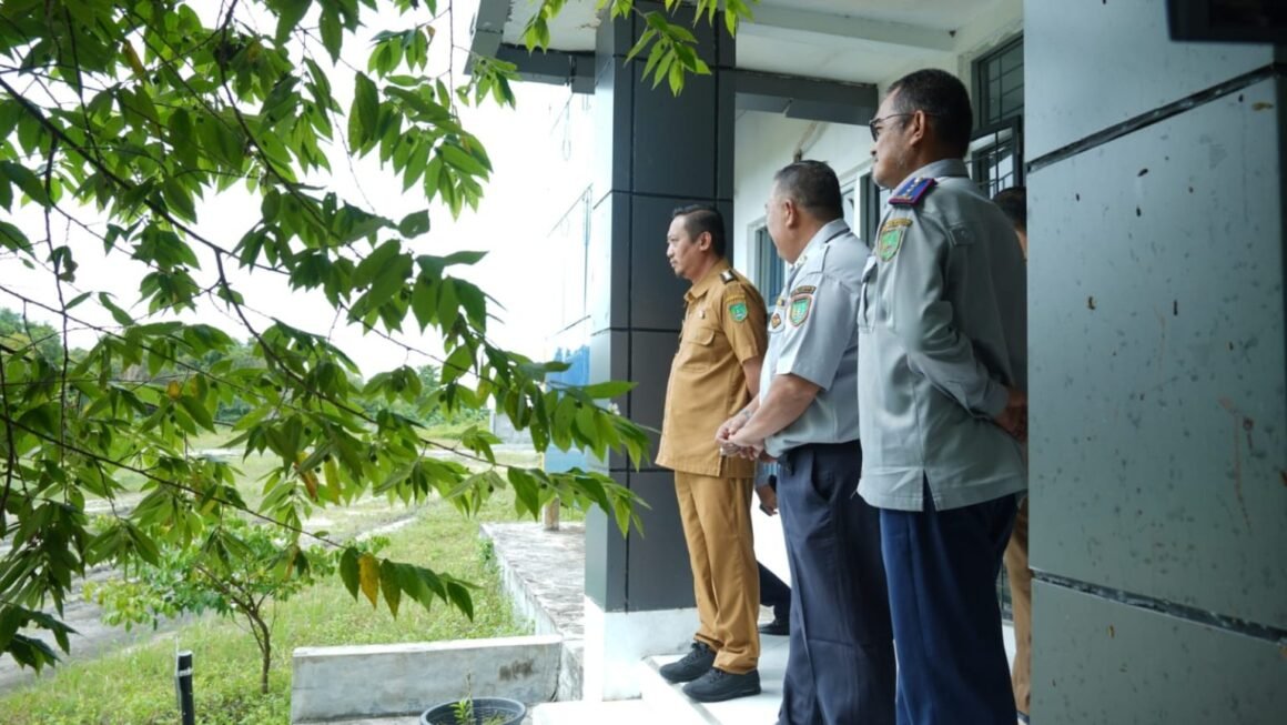 Bupati Sukamara Tinjau Fasilitas KIR: Tegaskan Pentingnya Standarisasi Kendaraan Angkutan