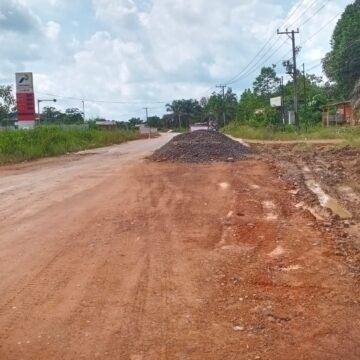 Jalan Negara SPBU–Jembatan Desa Lupu Mulai Diperbaiki: Sinergi Cepat Pemkab Sukamara dan Dukungan CSR Perusahaan