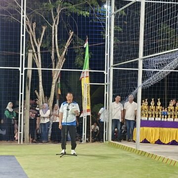 Bupati Sukamara Perbaiki Lubang Jalan Infrastruktur