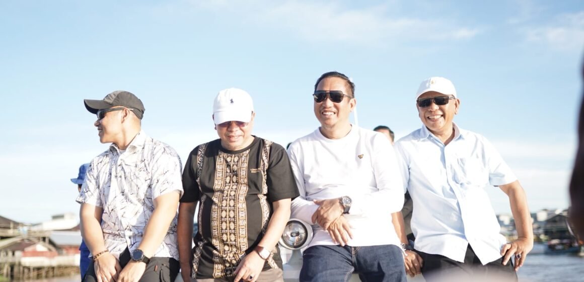 Bupati Ikuti Tradisi Betawakan