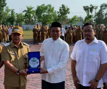 Pemkab Sukamara Terima Penghargaan dari KPUD atas Suksesnya Penyelenggaraan Pemilu 2024