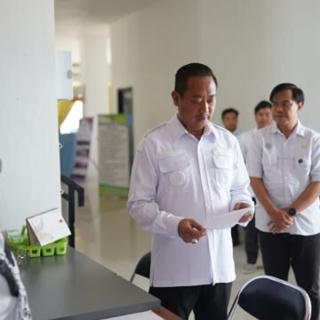 0ee7cbbe-3e60-4596-873c-551d1e1a90ca Bupati Sukamara Lakukan Sidak Ke Setiap Dinas Secara Berkala