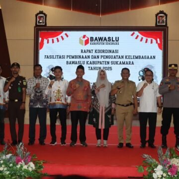 16e34acb-f7e3-43f6-aa8a-21e8cbacac1a Wabup Hadiri Fasilitasi Pembinaan dan Penguatan Kelembagaan Bawaslu