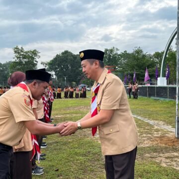 481eae39-3e51-4fdb-a7bb-0a69c56a6008 Bupati Pimpin Upacara Peringatan Hari Pramuka ke -64