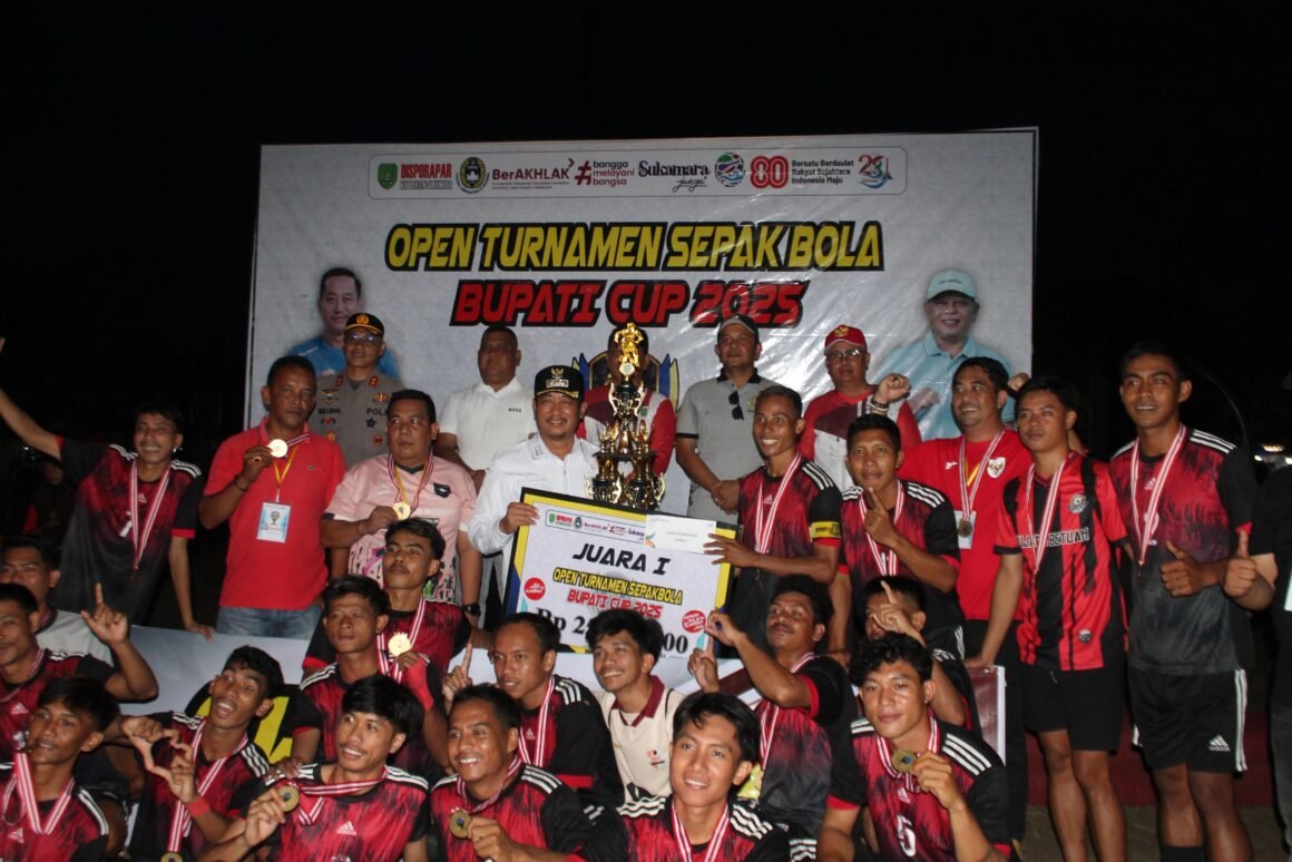 Turnamen Sepakbola Bupati Cup Sukamara Resmi Ditutup
