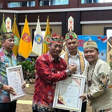 Pemkab Sukamara Raih Penghargaan Dari Kajagung RI