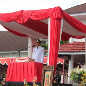 8ee78f9f-807d-4797-aefd-1a31008a22b9 Bupati Sukamara Pimpin Upacara Peringatan HUT RI Ke-80