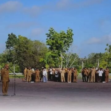 Bupati Sukamara Pimpin Apel Gabungan Seluruh ASN