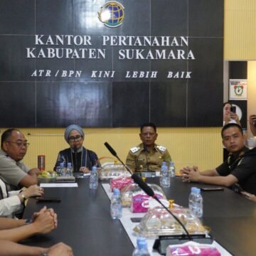 a75a1d4c-f3c7-4fab-a6af-e4c4ea1bd8ac Wabup Hadiri Launching Peralihan Elektronik dan Pembangunan Zona Integritas