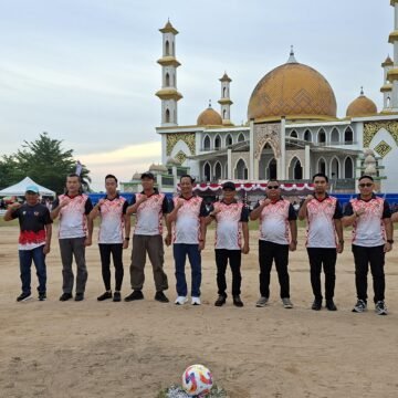 d24282e8-9c77-4200-a1f8-ef00f8cce94c Pemkab Sukamara Gelar Sepak Bola Bupati Cup