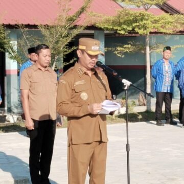 Bupati Sukamara Pimpin Apel Perdana Masuk Sekolah