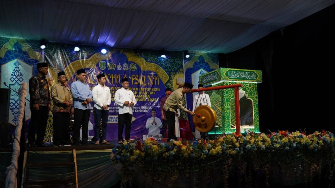 Bupati Sukamara Buka MTQ dan FSQ Ke -12