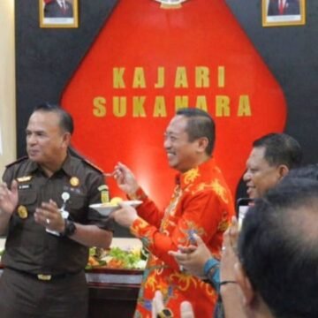 Bupati Sukamara Sambangi Kejaksaan Negeri Sukamara