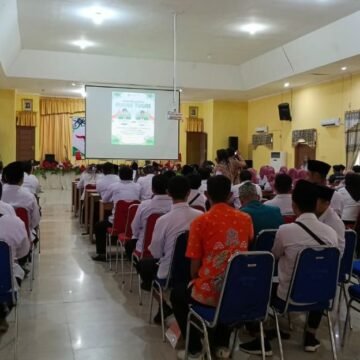 Wabup Sampaikan Penghargaan atas Pengabdian ASN yang Purna Tugas