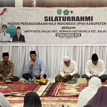 Bupati Sukamara Hadiri Silaturahmi IPHI Bersama Jam’iyyatul Hujjaj di Desa Bangun Jaya