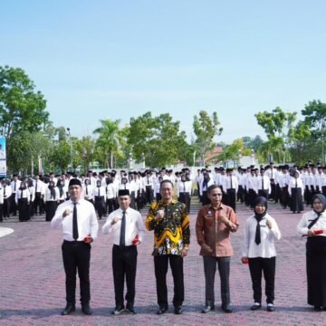 Bupati Berikan Apresiasi Atas Semangat dan Dedikasi Para PPPK Paruh Waktu