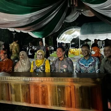 Bupati Apresiasi Semangat Peserta Sepak Bola Sawut di Festival Budaya Gawi Barinjam