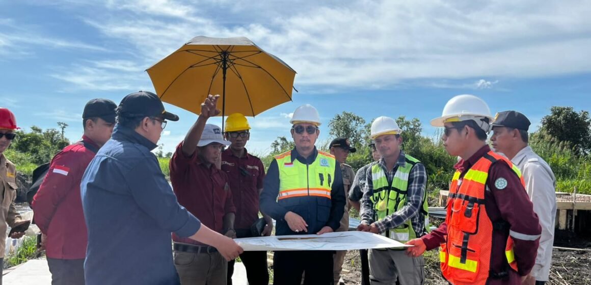 Bupati Tinjau Pembangunan Rumah Transmigrasi di Pulau Nibung dan Sungai Baru