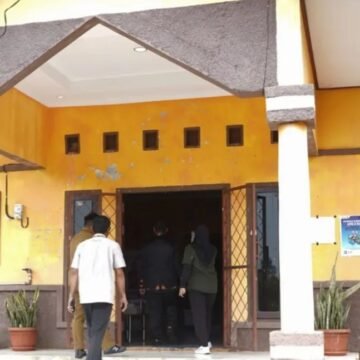 Bupati Sukamara Dorong Kantor Desa Terus Berinovasi
