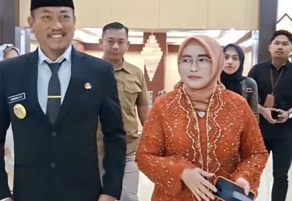 Bupati Sukamara Hadiri Peringatan Hari Ibu ke-97 di Palangka Raya