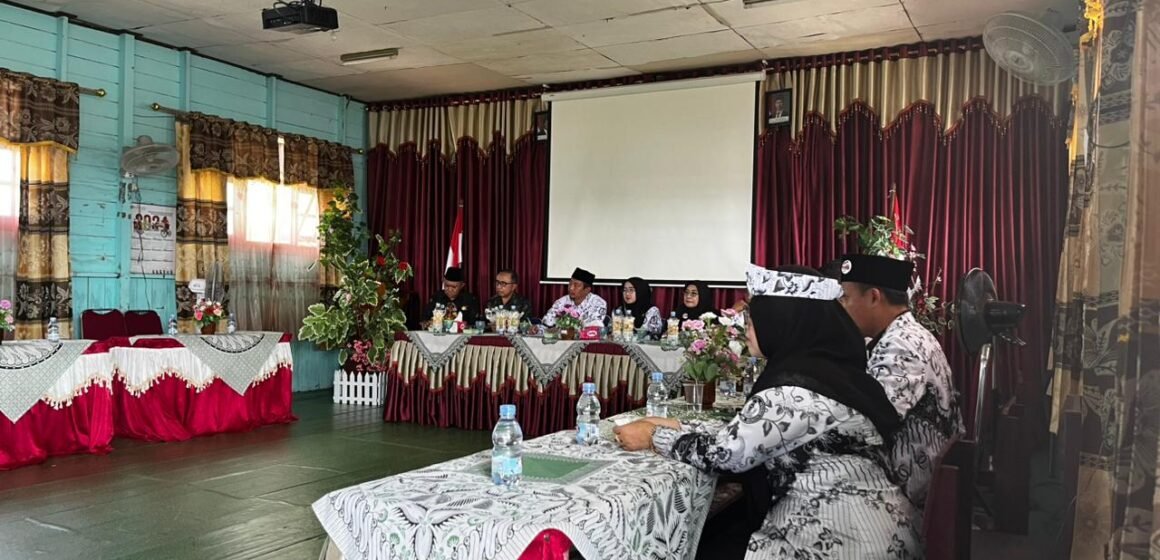 Bupati Sukamara Audiensi Bersama Seluruh Guru