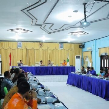 WhatsApp Image 2026-09-11 at 12.37.32 Bupati Sukamara Minta Program Penanggulangan Kemiskinan 2026 Tepat Sasaran dan Berdampak Nyata