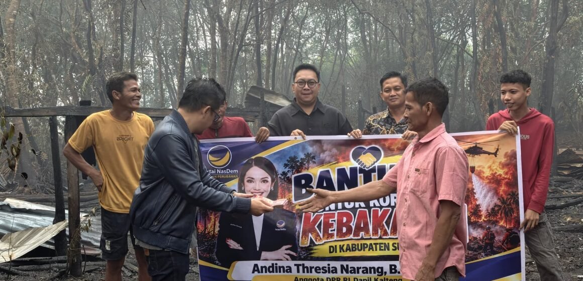Ketua DPD Nasdem Serahkan Bantuan dari Andina Narang